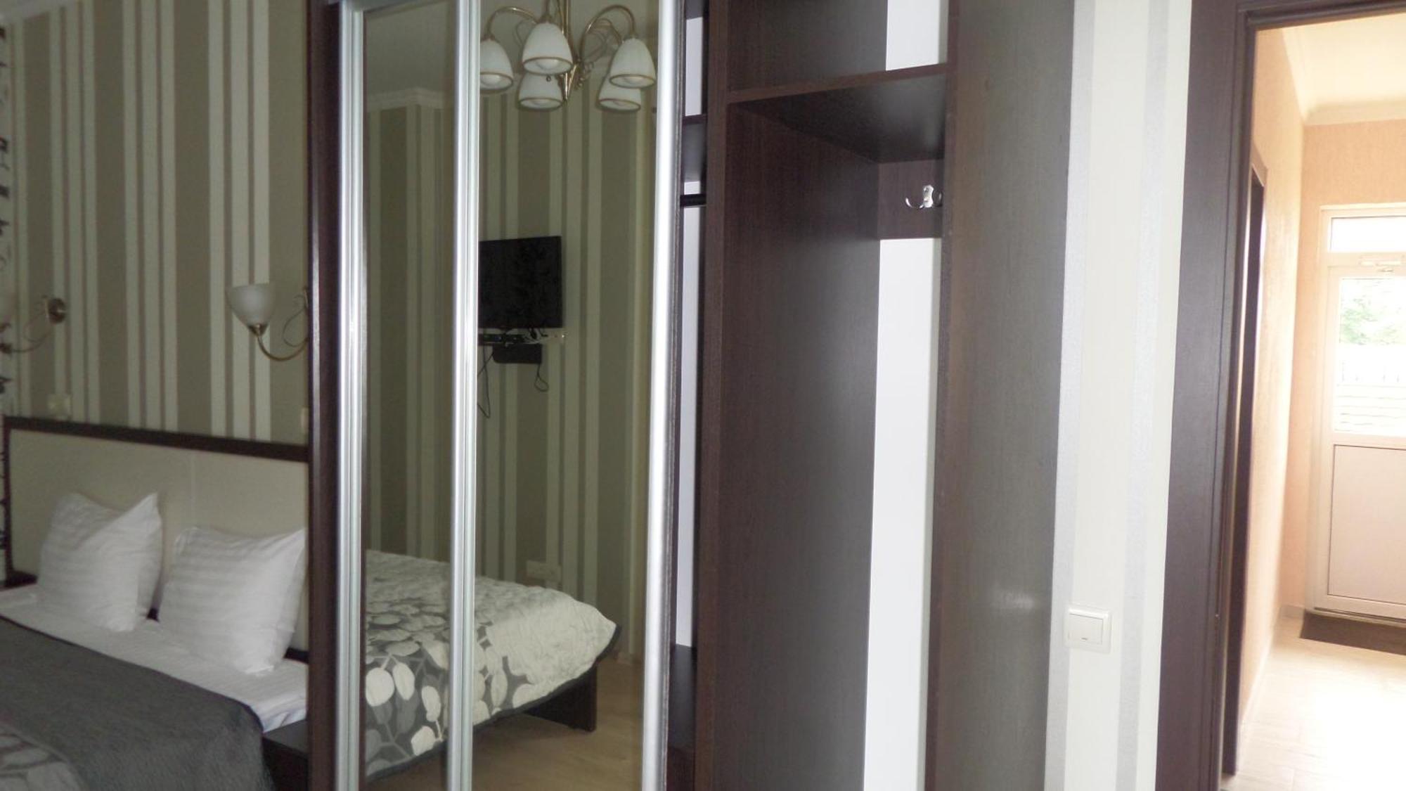 Royal Hotel Charkiv Rum bild