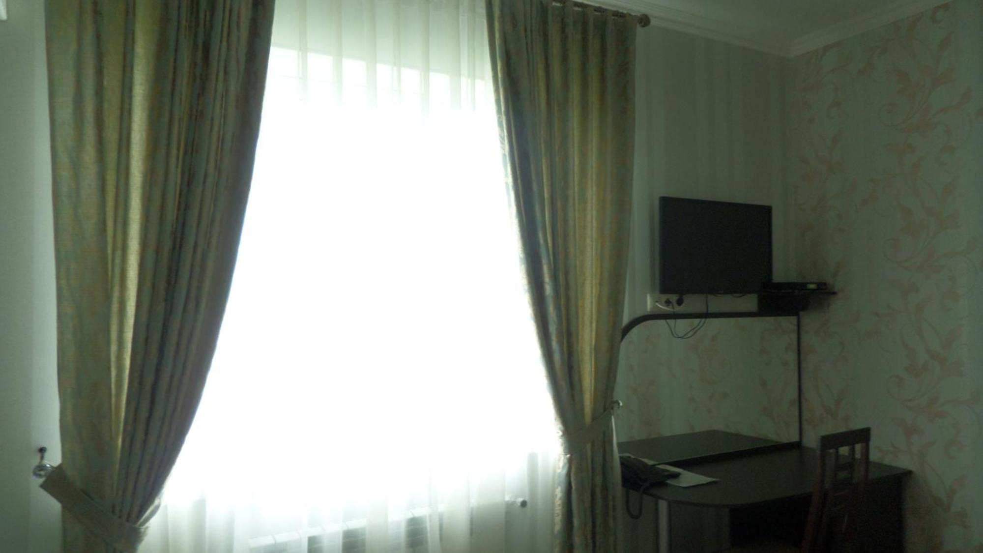 Royal Hotel Charkiv Rum bild