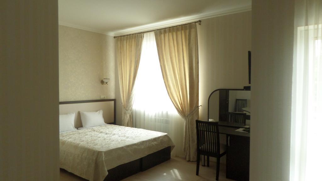 Royal Hotel Charkiv Rum bild